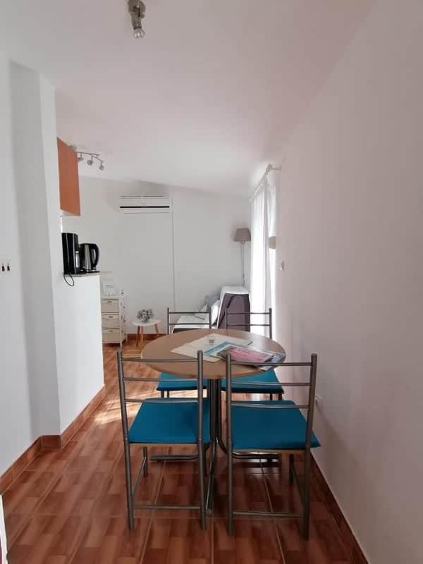 Apartment Krmpotic Vir Exterior photo