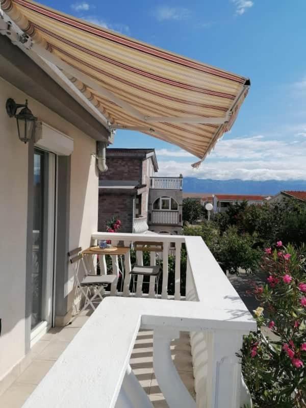Apartment Krmpotic Vir Exterior photo